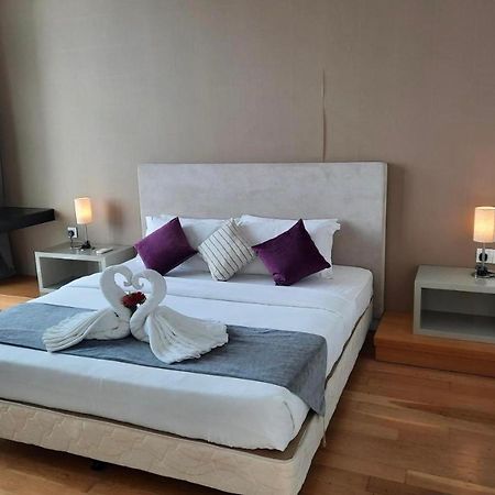 The Platinum Klcc By Home Stay Kuala Lumpur Exteriör bild